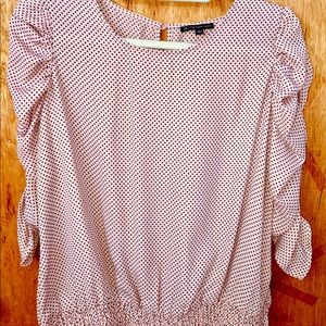 ADRIANNA PAPELL  3/4 sleeve blouse pink with black polka dots fitted waist
